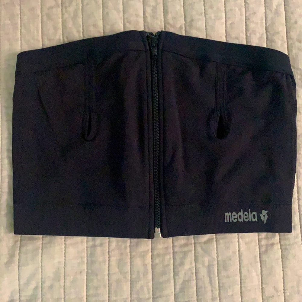 Medela Pumping Bra - Brand New